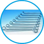 Double-ended ring spanner set