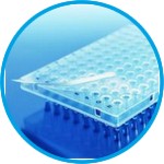 Package BRAND® Premium semi-skirted PCR plates + BRAND® PCR sealing film