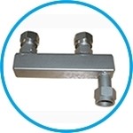 Twin Distributing Adapters with Barbed Fittings